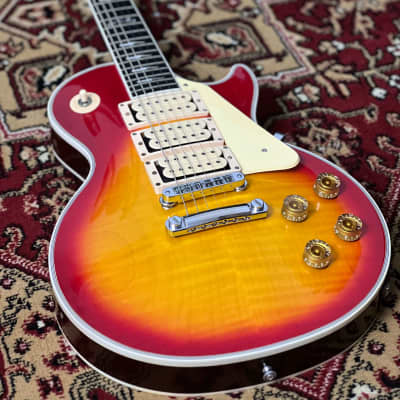 Gibson Ace Frehley Signature Les Paul Custom 1997 - Cherry Sunburst image 5