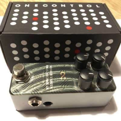 HOOKER'S GREEN BASS MACHINE 4K (OC-HGB4Kn) – One Control USA