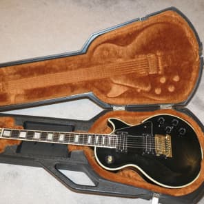Gibson Les Paul Custom Black Beauty 1987 with Kahler Tremolo and Vintage Bill Lawrence Pickups image 3