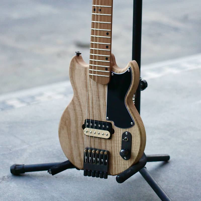 Laika travel guitar best sale