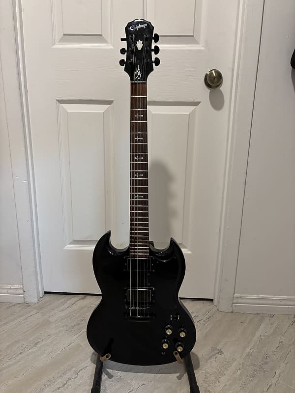 Epiphone Tony Iommi Signature G-400 | Reverb