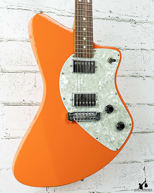FERNANDES VERTIGO レッドエレキギター FERNANDES VERTIGO レッドエレキギター Fernandes Vertigo Elite