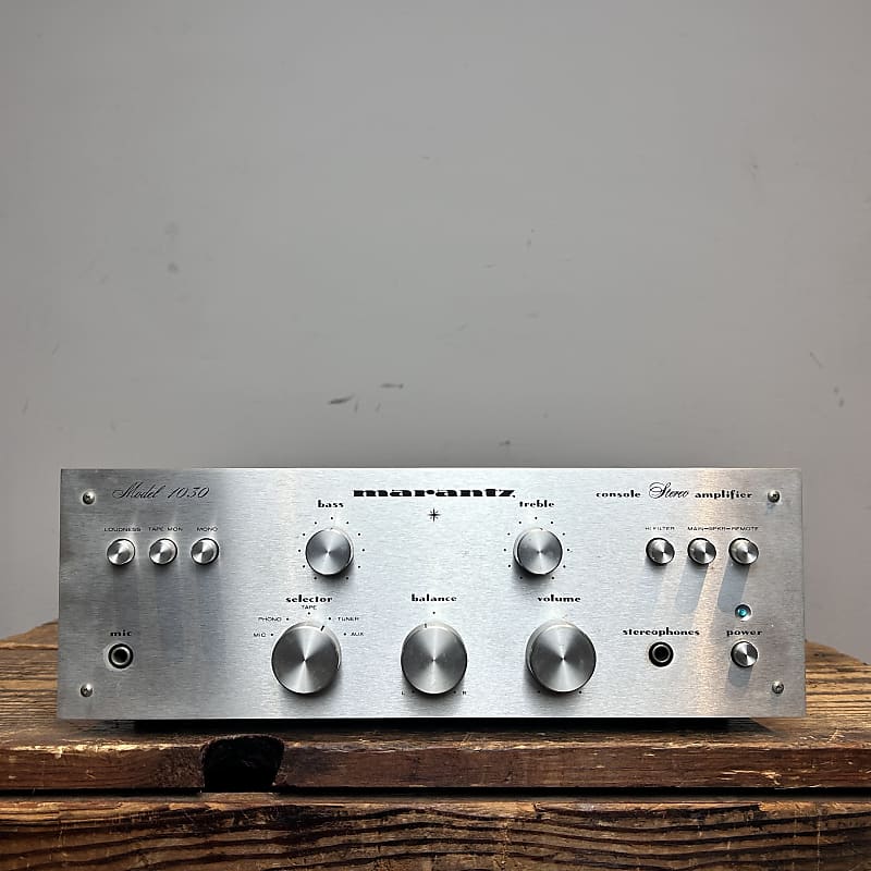 Marantz Model 1030 vintage Integrated amplifier  			