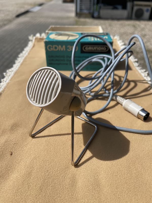 Grundig GDM 301 Dynamic Microphone Mic vintage german audio Reverb