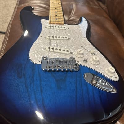 G&L Fullerton Deluxe S-500 Electric Guitar - Blueburst 2021 - Blueburst image 5