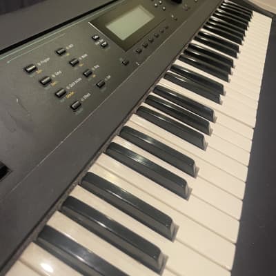 Kurzweil K2000VP 61-Key Digital Synthesizer