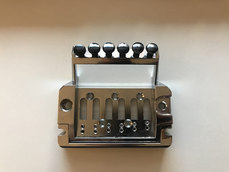 【美品‼️】YAMAHA ヤマハ Rockin’ Magic Pro Yamaha Rockin' Magic Pro (RM-PRO) tremolo base with fine