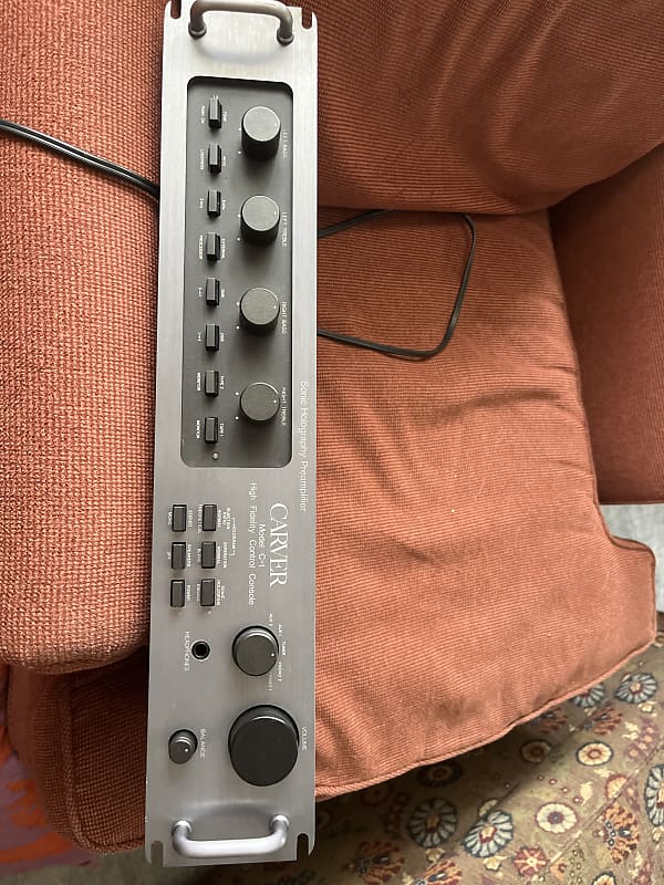 Carver C-1 high fidelity control console 80’s - Grey  			