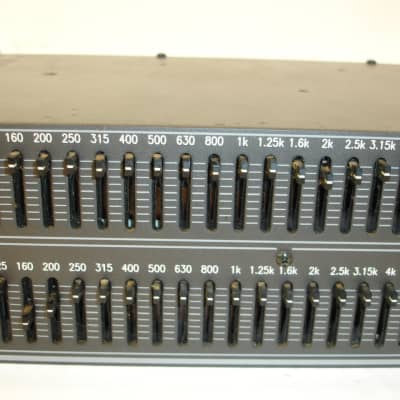 Rane ME 60 Dual Channel 30-Band Micro-Graphic Equalizer image 5