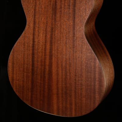 Taylor AD22e American Dream Grand Concert Sapele/Mahogany (037) image 2