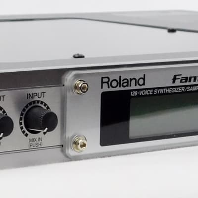 Roland Fantom XR V2.0 Synthesizer Sampler 128MB DIMM + Zubehör + Top Zustand+1.5J Garantie