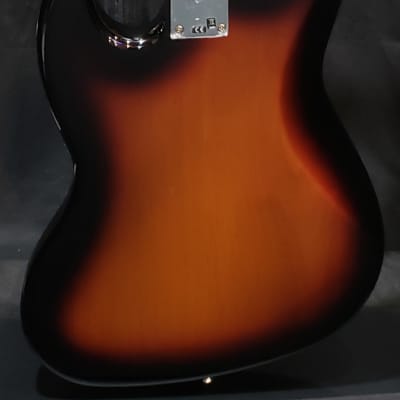 Fender Player Jazz Bass with Maple Fretboard 2022 3-Tone Sunburst image 4