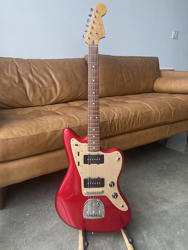 Squier Deluxe Jazzmaster with Tremolo | Reverb