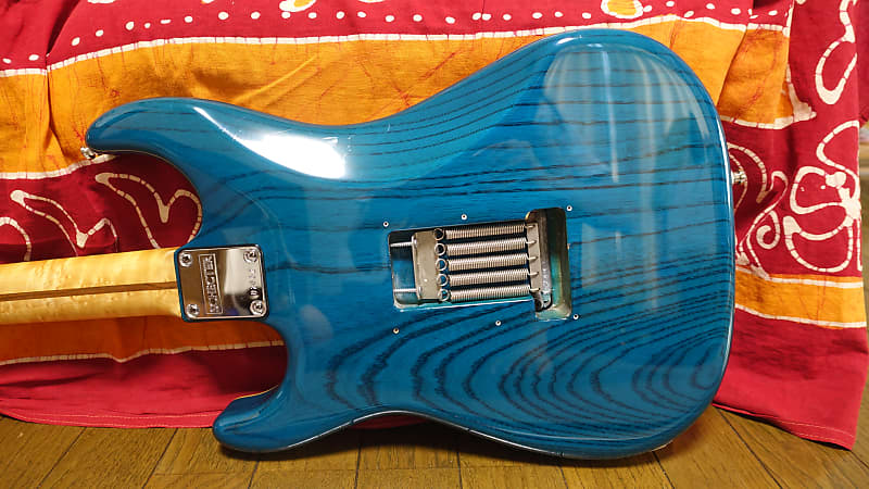 Final Price!】 SCHECTER EX-V-22-CTM-FRT Blue 5A Quilt Maple | Reverb