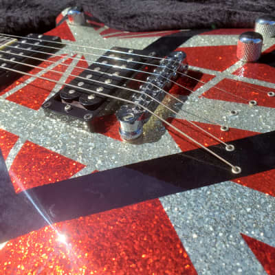 GMP Roxie USA EVH Tribute Van Halen Frankenstein sparkle, Gibson strings image 6