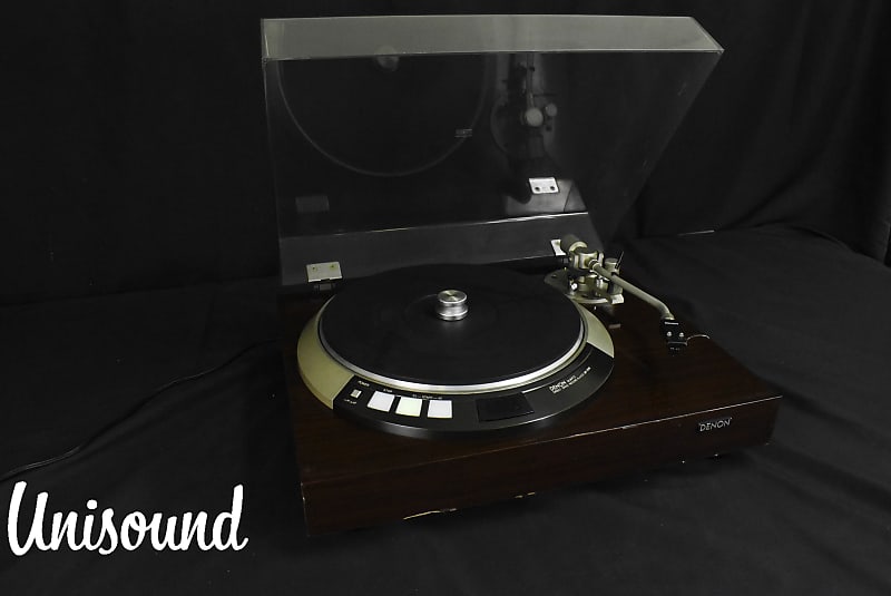 Denon DP-55M quartz direct drive record player in Very Good condition