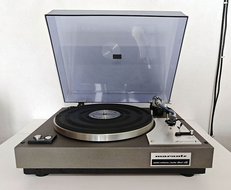 BEAUTIFUL MARANTZ 6100 VINTAGE TURNTABLE - VINTAGE CHARM AND PERFORMANCE  			