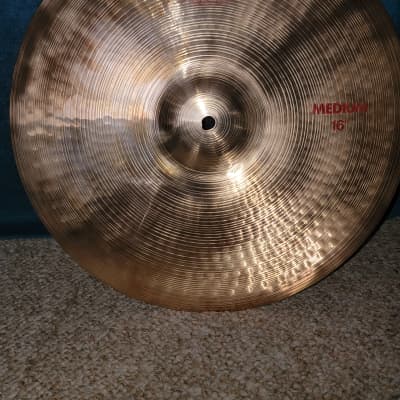 Paiste 2002 Medium Crash 16