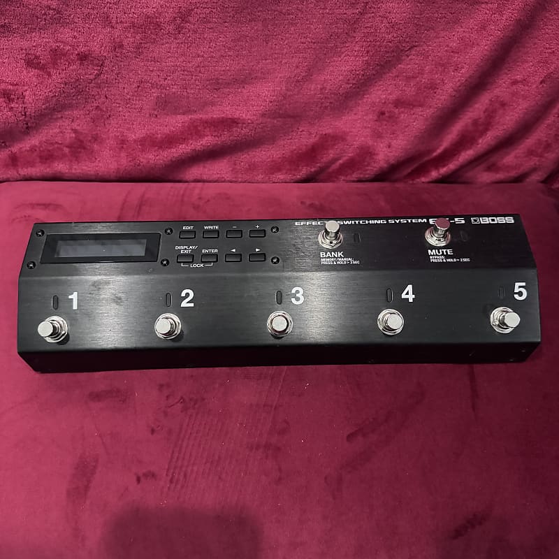 Boss ES-5 Effects Switching System