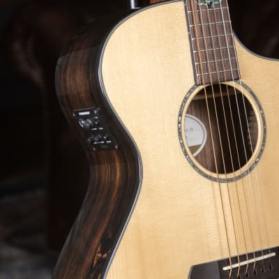 Breedlove Pursuit Concert Ebony Cutaway Acoustic/Electric Guitar Gloss Natural (VIDEO DEMO) image 6