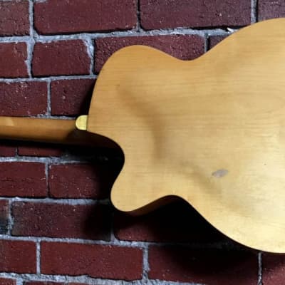 Hoyer Expo Archtop Guitar - 1962 image 8