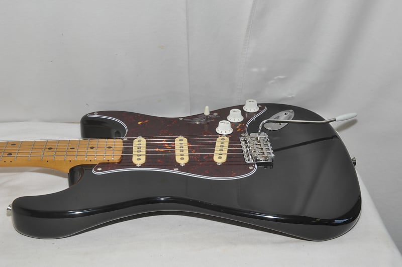 Fender japan ST57 1993~1994 Electric Guitar Ref No 7119 | Reverb