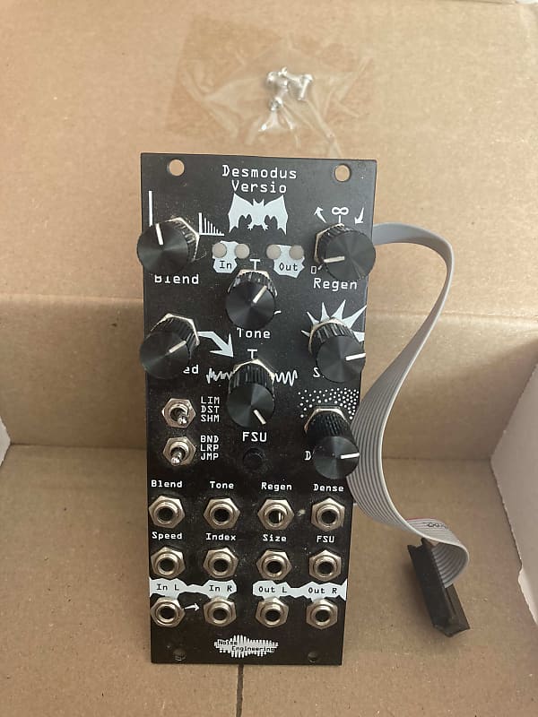 Noise Engineering Desmodus Versio