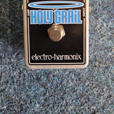 Electro-Harmonix Holy Grail Nano