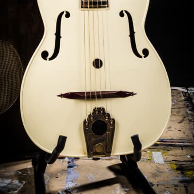 G40 - lowevintage