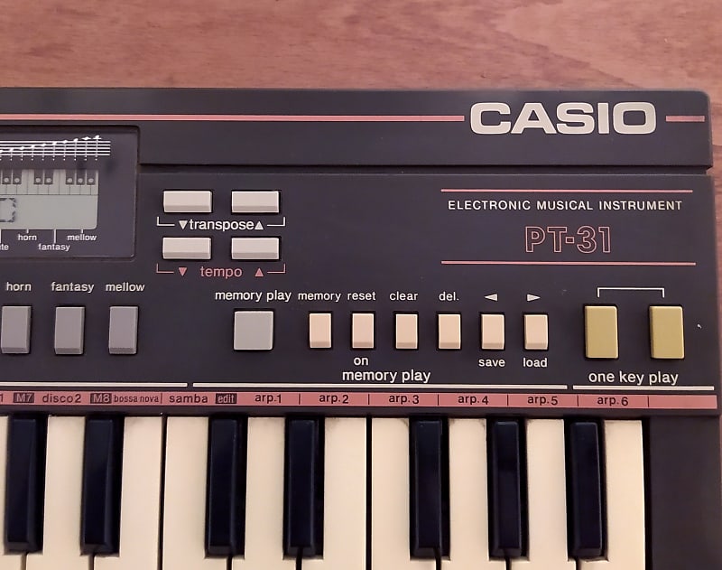 Casio PT-31☆セミアナログ式シンセサイザー☆昭和レトロ☆日本
