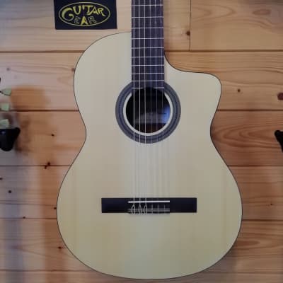 Landola C-25M classical circa 1960´s serial 0-425825, beg