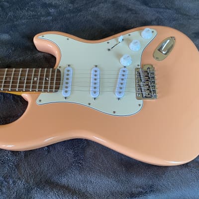 2023 Del Mar Lutherie Surfcaster Strat Coral Pink - Made in USA image 7