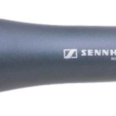 Sennheiser E835 Dynamic Cardioid Vocal Microphone image 2