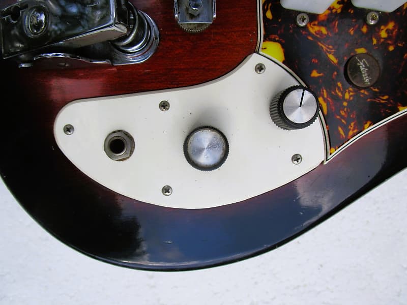 Splendor Guitar, 1960's, Japan, 3 Pu's, Cherryburst Finish