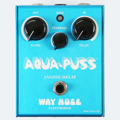 WAY HUGE AQUA-PUSS アナログディレイ Way Huge® Smalls™ Aqua-Puss™ Analog Delay - YouTube