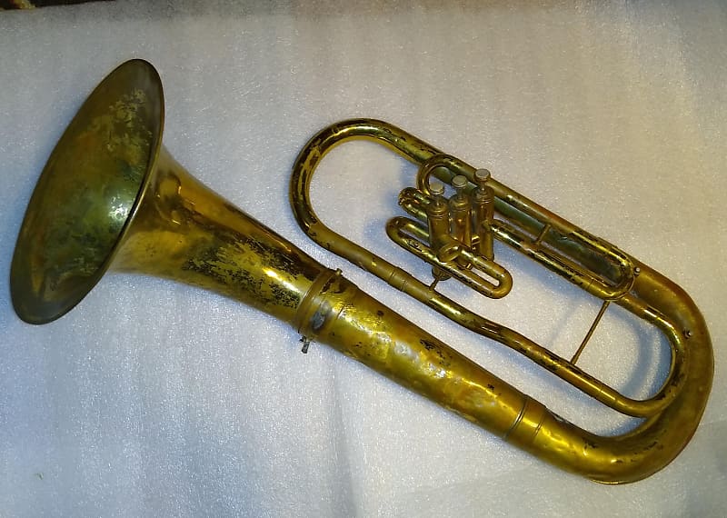 Buescher Elkhart Baritone/Tuba, USA, Lacquered Brass, missing MP stem image 1