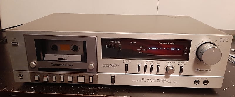その他 Technics M24 Technics M24 Silver Stereo Cassette Deck (LOW OUTPUT LEVEL