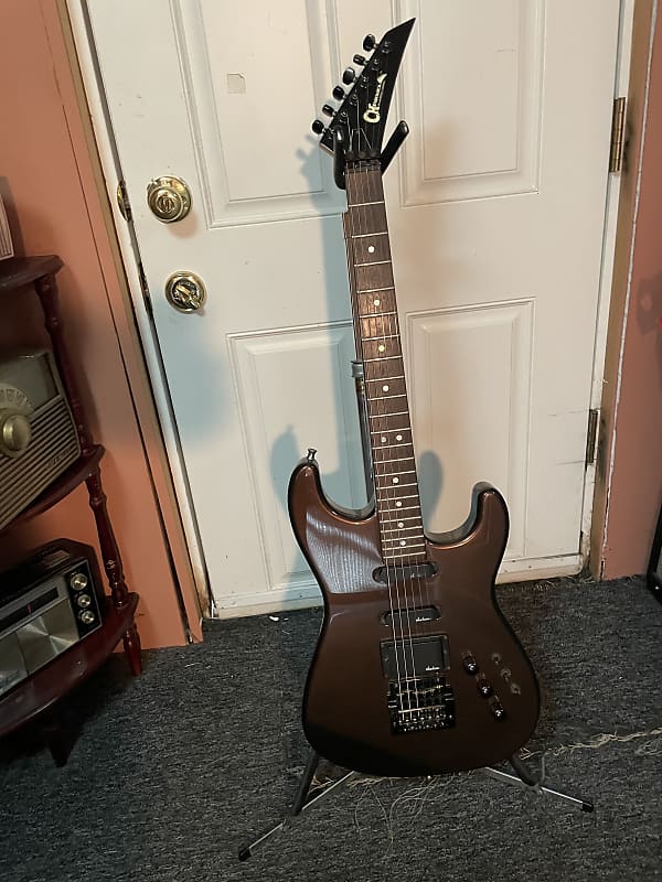 CHARVEL MODEL D 日本製 1987 CHARVEL MODEL 2 Made In Japan Black W/Floyd Rose & Hardcase