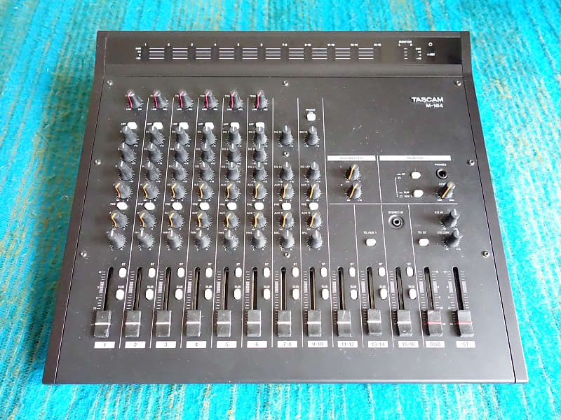 Tascam M-164 16 Channel Mixer - w/ AC Adapter - H137