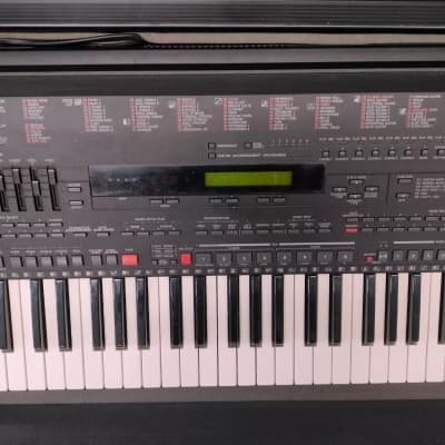 Yamaha PSR 5700 61 Tasten 100 Sounds 36 Styles Inklusive Koffer