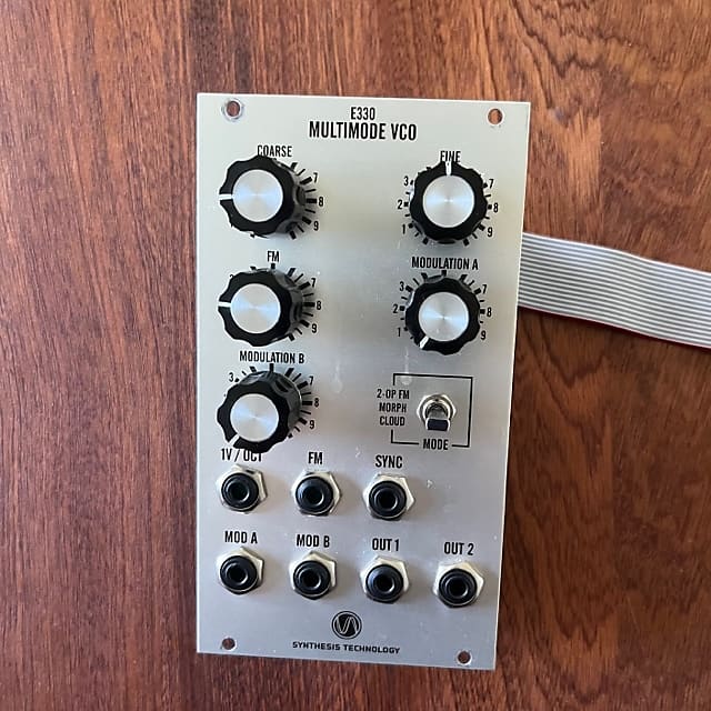 Synthesis Technology e330 Multimode VCO