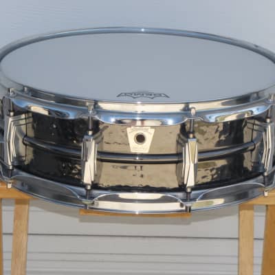 20er Jahre schwere 5x14 Snaredrum aus Messing20er Jahre schwere 5x14 Snaredrum aus Messing  