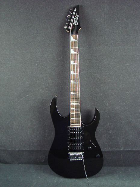 Ibanez GIO RGタイプ（HSH） ブラック トレモロアーム付 s-l1200.png