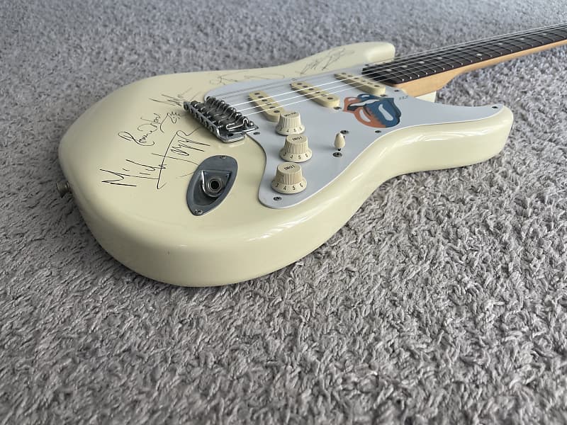 Fender Stratocaster Rolling Stones Limited Edition 1989 MIJ | Reverb