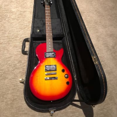 Epiphone Les Paul Special II Model Electric Guitar & Hard Case (Cherry Sunburst) for sale