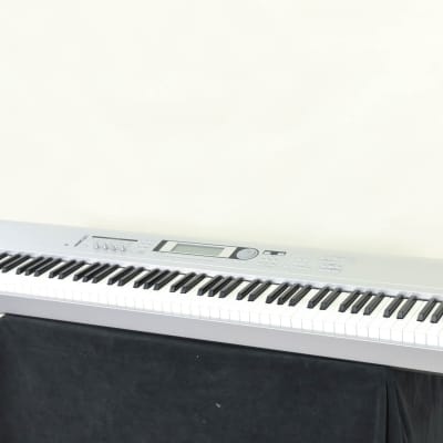 Korg TRITON Le 88 Music Workstation Keyboard CG00268