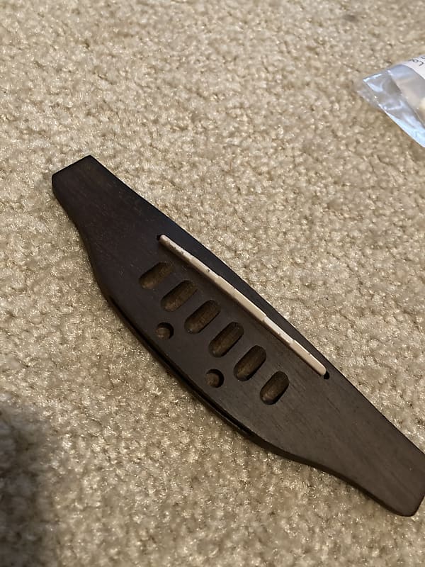 GB28660R0 Top Loading Rosewood Bridge for Steel String Reverb