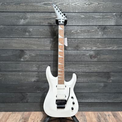 Jackson DK DKAR-M EXTR Fishman Fluence Electric Guitar - White image 9