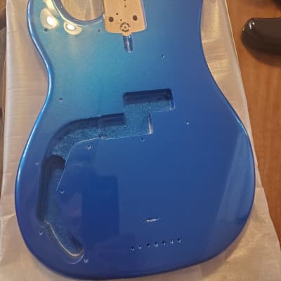Turner custom basses P bass 2023 - Metallic Lake Placid Blue for sale