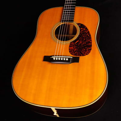 Martin hd hotsell 28 v